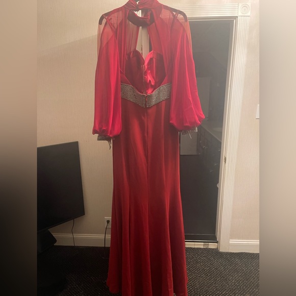 Prom - Picture 5 of 5